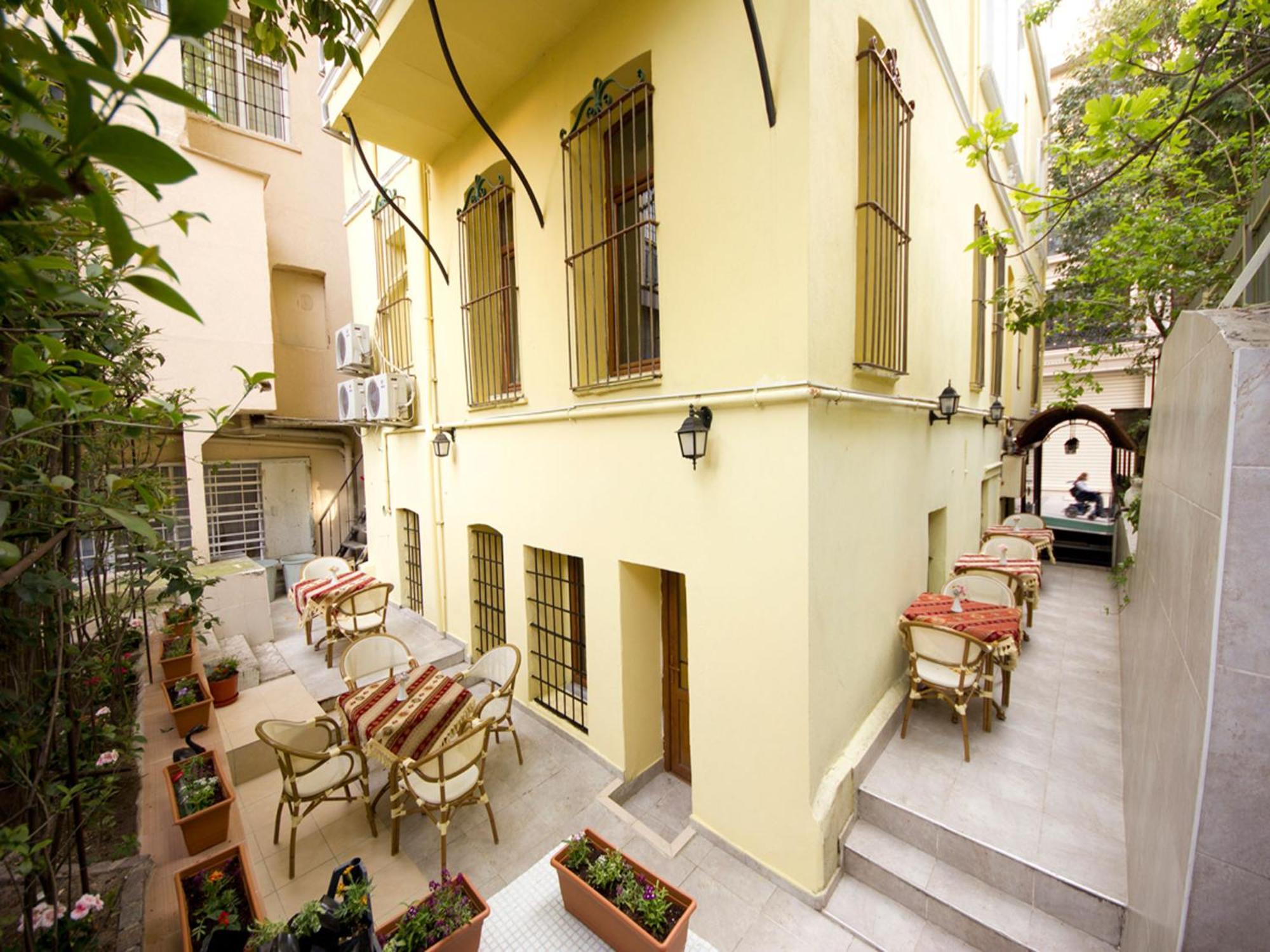 Hotel New House Стамбул Зручності фото